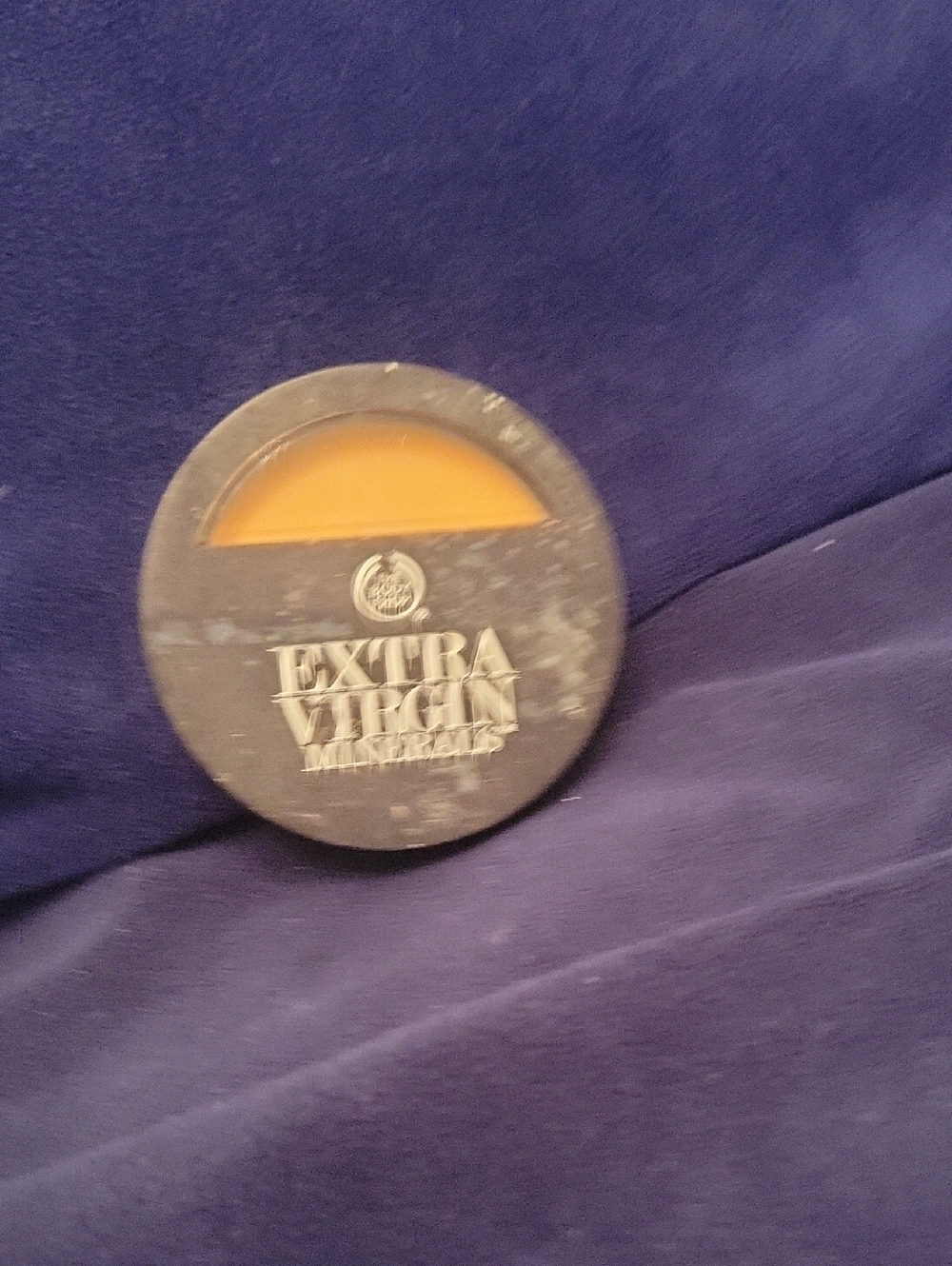 The Body Shop Extra Virgin Minerals Compact - Yellow Ochre